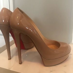 Christian Louboutin Nude Patent Bianca 140
